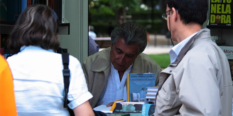 jordi-sierra-i-fabra-feria-del-libro-madrid