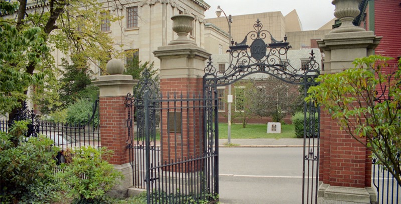 entrada-instituto-lovecraft