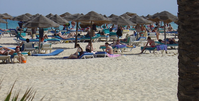 tomando-el-sol-en-la-playa