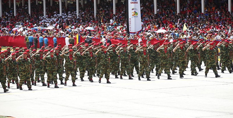 desfile-militar-caracas