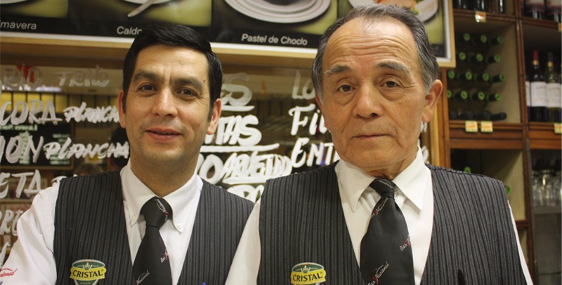 camareros-en-santiago-de-chile