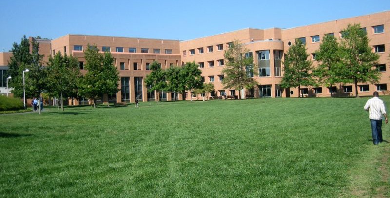 campus-universitario-maria-duenias